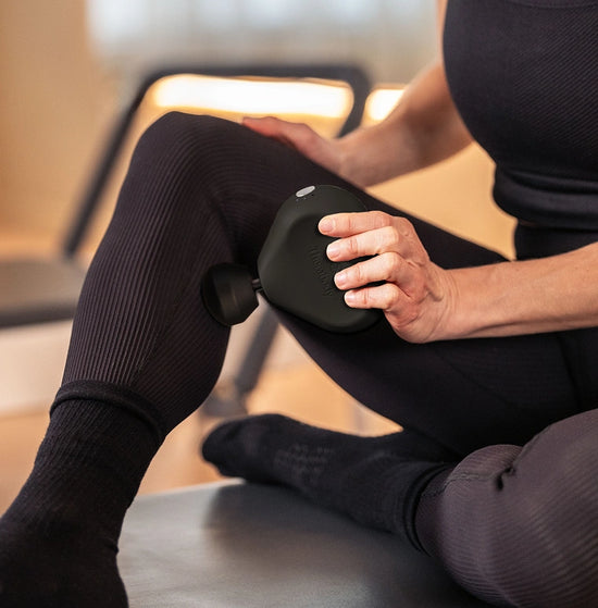 מכשיר עיסוי Mini 3rd Gen מבית Therabody